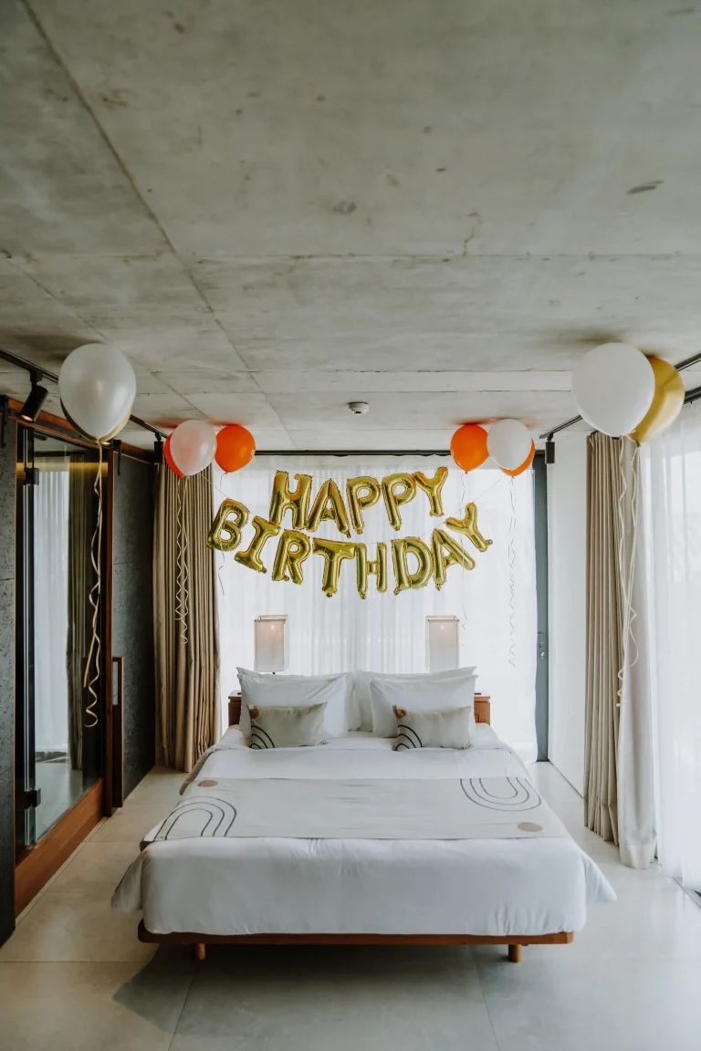 The Komu Birthday Setup