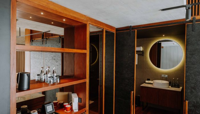 Premier Suite Bathroom